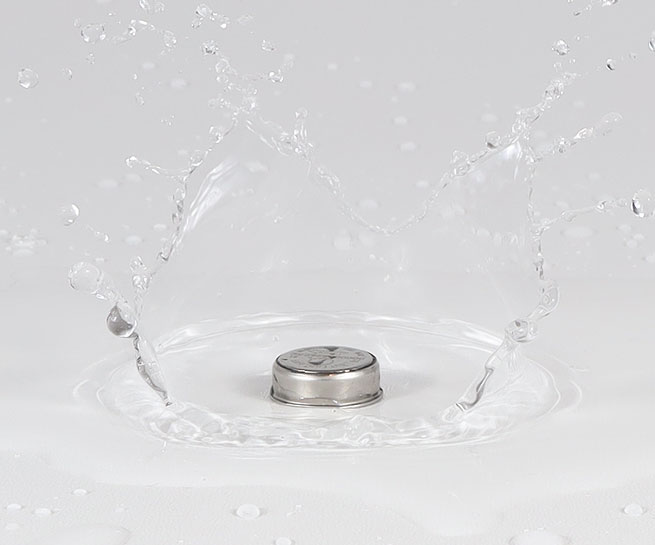 Wasserfester iButton fällt ins Wasser